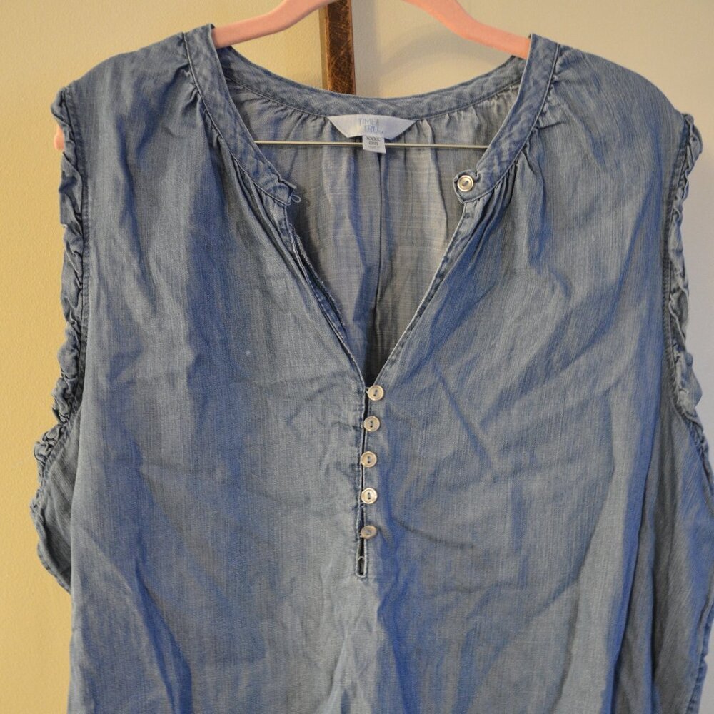 Time & True Women's Blue Sleeveless V-Neck Lightweight Denim Top